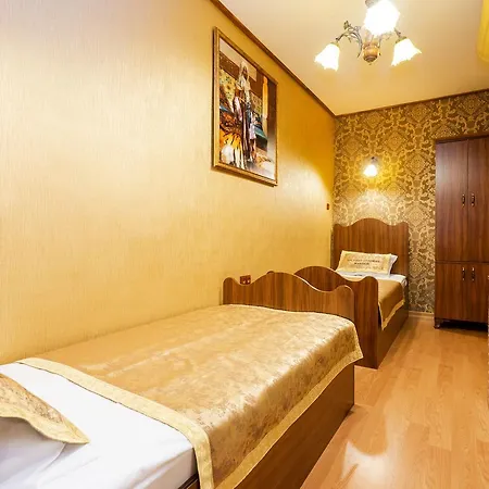 Hotel Chestnut Mansion Oldcity 2*
